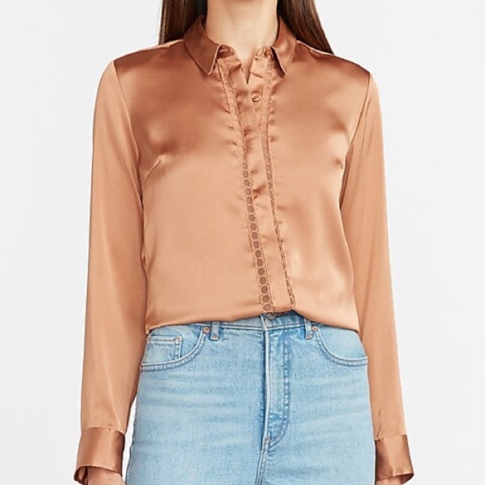 NWOT EXPRESS Satin Lace Trim Portofino Shirt